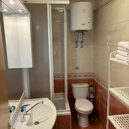 Beachwalk Apartment Podgora