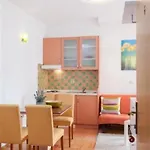 Beachwalk 아파트